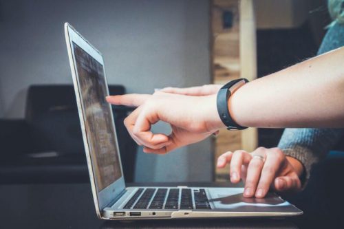 Na czym polega mikrofaktoring online i kto może z niego skorzystać?
